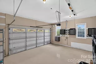 7940 Oakmont Ct, Hickory, NC 28602 - Photo 20