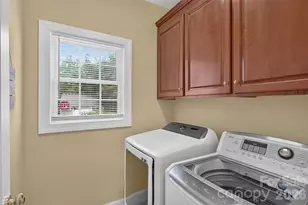 7940 Oakmont Ct, Hickory, NC 28602 - Photo 28