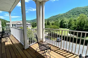 65 Glenview Ln, Maggie Valley, NC 28751 - Photo 2