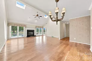 3823 Rock Bridge Dr NE, Conover, NC 28613 - Photo 10