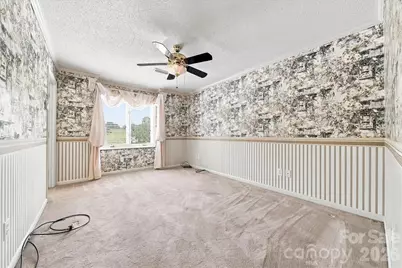 3823 Rock Bridge Drive NE, Conover, NC 28613 - Photo 36