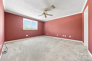 3823 Rock Bridge Dr NE, Conover, NC 28613 - Photo 34