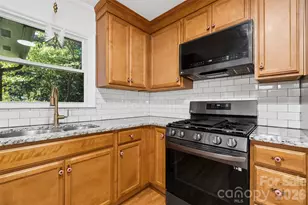 4200 Murrayhill Rd, Charlotte, NC 28209 - Photo 18