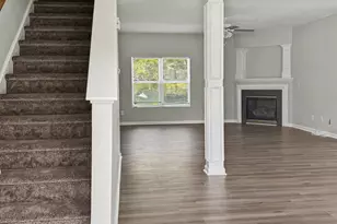2717 Forest Grove Ct, Charlotte, NC 28269 - Photo 18