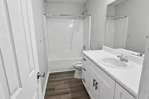 2717 Forest Grove Ct, Charlotte, NC 28269 - Photo 8