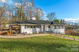 2 Bevlyn Dr, Asheville, NC 28803 - Photo 2