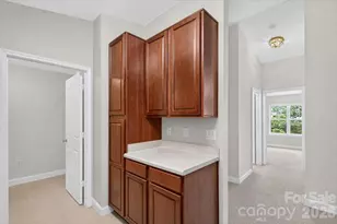 11232 Hyde Pointe Ct, Charlotte, NC 28262 - Photo 14