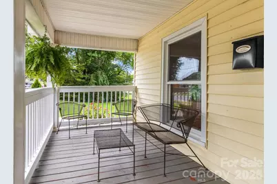 412 N 1st Avenue, Maiden, NC 28650 - Photo 2