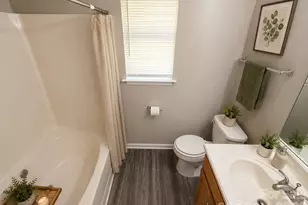 4723 Palm Breeze Ln, Charlotte, NC 28208 - Photo 6