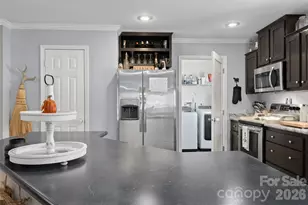 46 Janie Dr, Clyde, NC 28721 - Photo 8