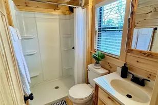 83 Coyote Dr, Marion, NC 28752 - Photo 8