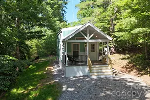 55 Black Bear Dr, Marion, NC 28752 - Photo 2