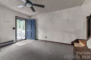 131 Spencer St, Clyde, NC 28721 - Photo 8
