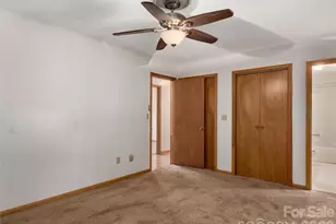 63 Independence Blvd, Asheville, NC 28805 - Photo 18