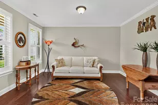 12323 Cherrybark Ln, Charlotte, NC 28278 - Photo 8