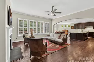 12323 Cherrybark Ln, Charlotte, NC 28278 - Photo 10