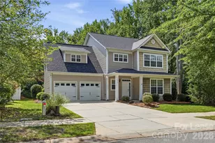 17926 Train Station Dr, Cornelius, NC 28031 - Photo 2