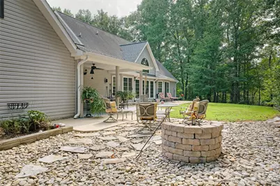 846 Old US 221 Highway S, Marion, NC 28752 - Photo 32