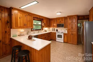 8031 George Hildebran School Rd, Connelly Springs, NC 28612 - Photo 10