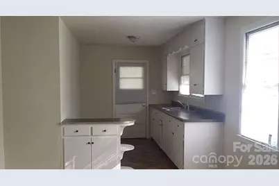 123 Larchwood Drive, Columbia, SC 29203 - Photo 2
