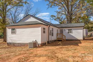 925 Dunlap Roddey Rd, Rock Hill, SC 29730 - Photo 20