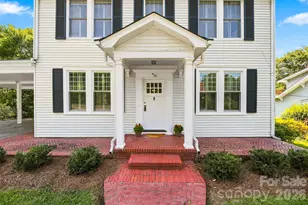433 N Cedar St, Lincolnton, NC 28092 - Photo 4