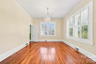 433 N Cedar St, Lincolnton, NC 28092 - Photo 8