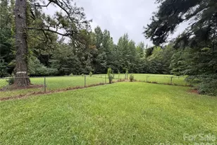 2331 Black Creek Church Rd, Pageland, SC 29728 - Photo 20