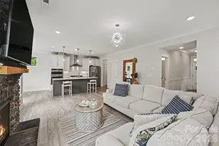 4030 Belle Landing Rd, Charlotte, NC 28270 - Photo 8