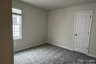 15201 Windy Plns Rd, Charlotte, NC 28262 - Photo 10