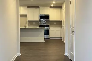 15201 Windy Plns Rd, Charlotte, NC 28262 - Photo 2