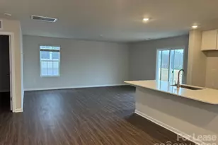 15201 Windy Plns Rd, Charlotte, NC 28262 - Photo 6