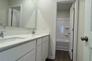 15201 Windy Plns Rd, Charlotte, NC 28262 - Photo 8