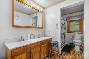 100 Goose Creek Rd, Marion, NC 28752 - Photo 16