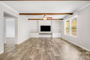 162 Phillips Valley Rd, Mars Hill, NC 28754 - Photo 10