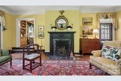 1401 Queens Road W, Charlotte, NC 28207 - Photo 20