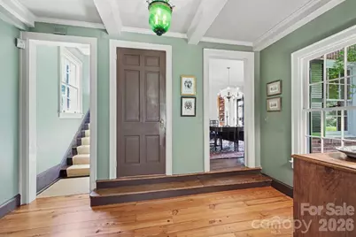 1401 Queens Road W, Charlotte, NC 28207 - Photo 18