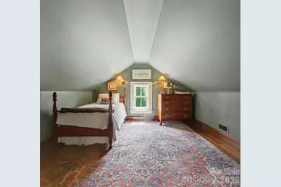 1401 Queens Road W, Charlotte, NC 28207 - Photo 32
