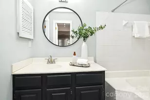 5009 Sharon Rd, Charlotte, NC 28210 - Photo 20
