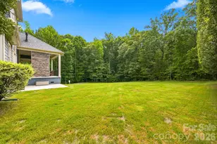 2111 Tatton Hall Rd, Fort Mill, SC 29715 - Photo 4