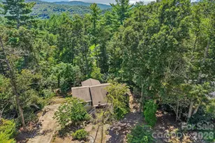 7 Maple Leaf Dr, Hendersonville, NC 28739 - Photo 40