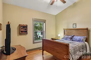 137 Sulphur Springs Rd, Asheville, NC 28806 - Photo 18