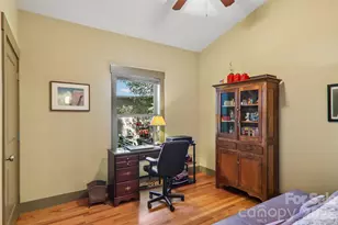 137 Sulphur Springs Rd, Asheville, NC 28806 - Photo 16