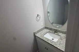 2610 14th St NE, Hickory, NC 28601 - Photo 6
