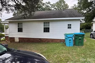410 Spring St, Denton, NC 27239 - Photo 4