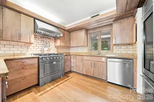 6580 Central Dr, Conover, NC 28613 - Photo 12