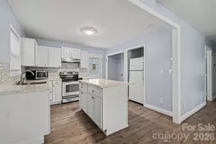 802 Stowe Dr, Lowell, NC 28098 - Photo 10