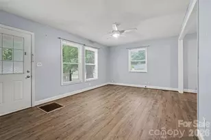 802 Stowe Dr, Lowell, NC 28098 - Photo 4