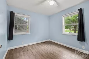 802 Stowe Dr, Lowell, NC 28098 - Photo 14