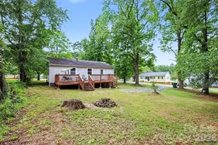 802 Stowe Dr, Lowell, NC 28098 - Photo 28
